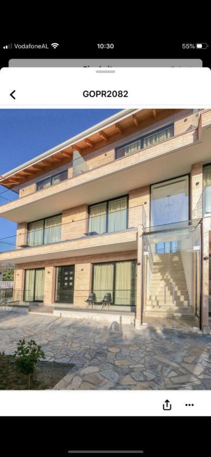 Vila Natali Himare Bagian luar foto