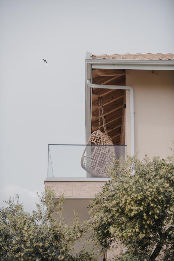 Vila Natali Himare Bagian luar foto